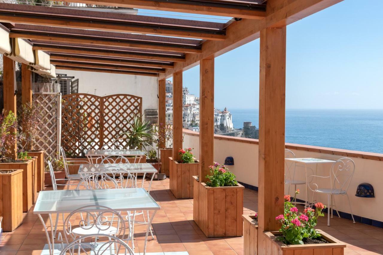 Camera Familiare con Vista Mare